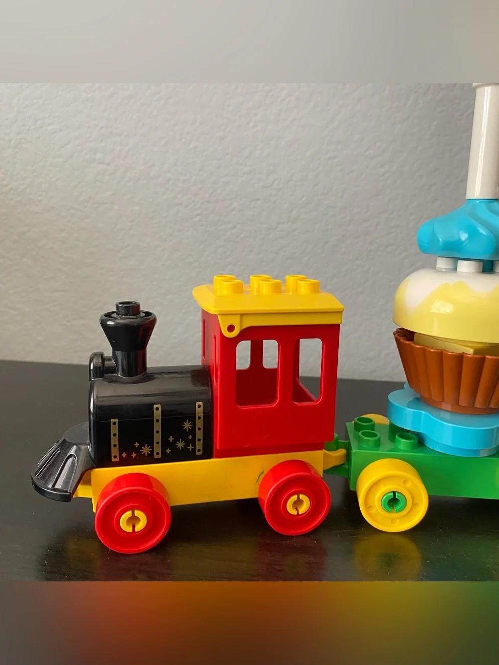 Lego Duplo Minnie Mouse Birthday Train Partial Set